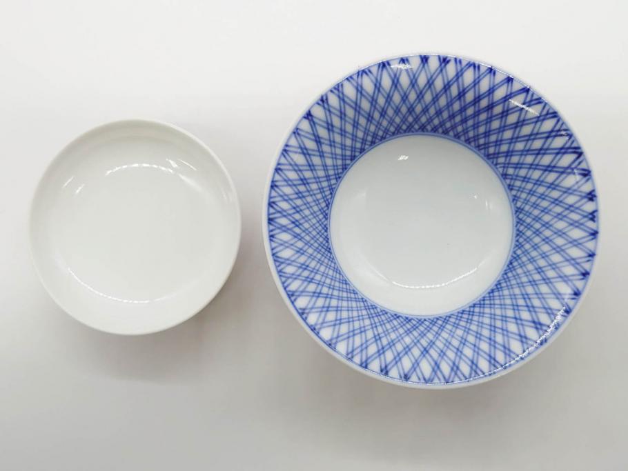 酒井田柿右衛門　肥前国南川原　染錦　二重渦福　丸形　約10cm　3.1寸　匠の技が光る珍味入5客セット(蓋付き器、裏印、小物入れ、香合、蓋物、菓子鉢、茶壷、共箱付き、和食器、陶器、三寸一分)(R-081209)