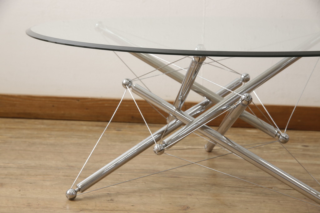 中古　美品　Cassina(カッシーナ)　713　スタイリッシュなデザインがワンランク上の暮らしを演出するセンターテーブル(ローテーブル、カクテルテーブル、カフェテーブル、コーヒーテーブル、ラウンドテーブル、ガラス)(定価約46万円)(R-064905)