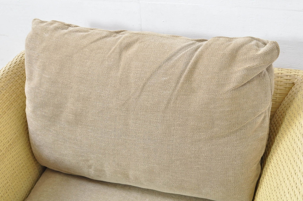 中古　美品　arflex(アルフレックス)　A・SOFA (エー・ソファ) HOLIDAYS(ホリデイズ)　本革(レザー)　水牛革を編み込んだ涼しげなデザインがおしゃれな一人掛けソファ(アームソファ、ラウンジソファ、1人掛け、1P)(定価約26万円)(R-080323)
