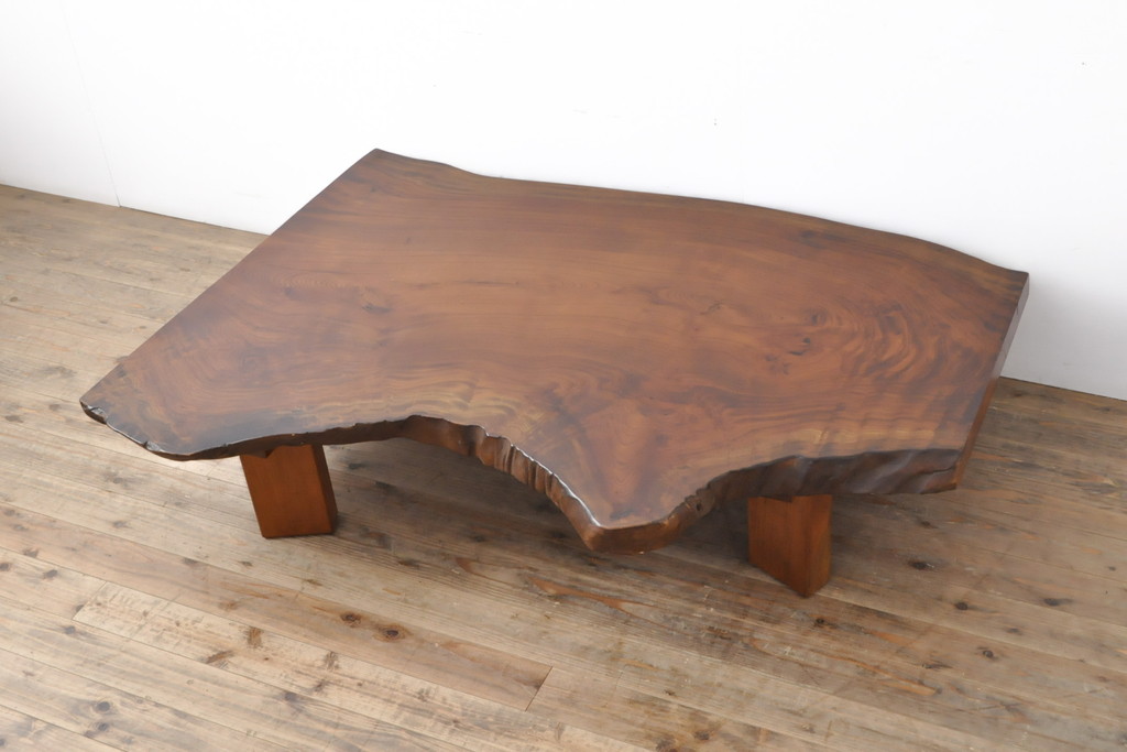 中古　美品　分厚い欅材一枚板天板!高級感たっぷりの座卓(ローテーブル、センターテーブル、リビングテーブル)(R-056991)