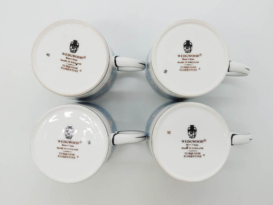イギリス　WEDGWOOD(ウェッジウッド)　FLORENTINE TURQUOISE(フロレンティーン ターコイズ)　重厚感ある佇まいのコーヒーカップ&ソーサー4客セット(グロテスク文様、フルーツ、果物、C&S、洋食器、英国)(R-081216)