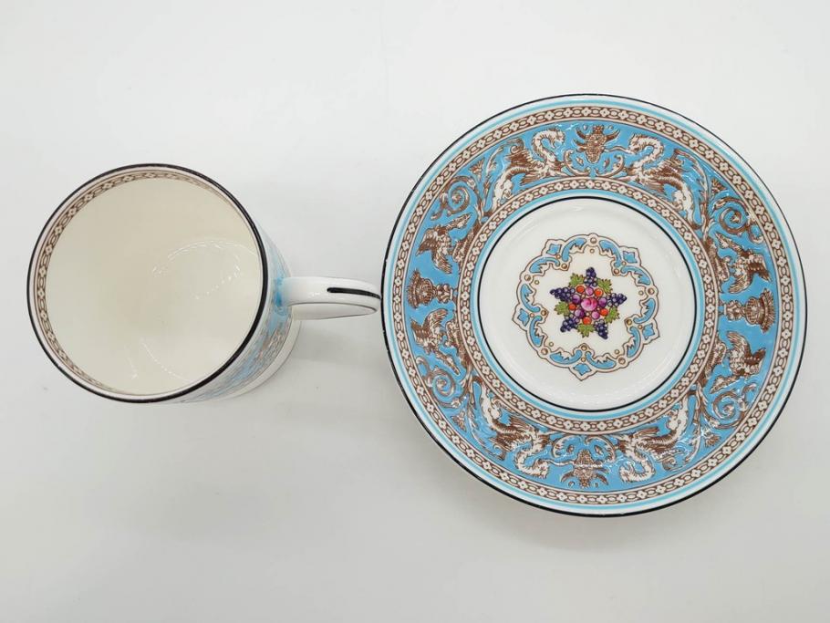 イギリス　WEDGWOOD(ウェッジウッド)　FLORENTINE TURQUOISE(フロレンティーン ターコイズ)　重厚感ある佇まいのコーヒーカップ&ソーサー4客セット(グロテスク文様、フルーツ、果物、C&S、洋食器、英国)(R-081216)