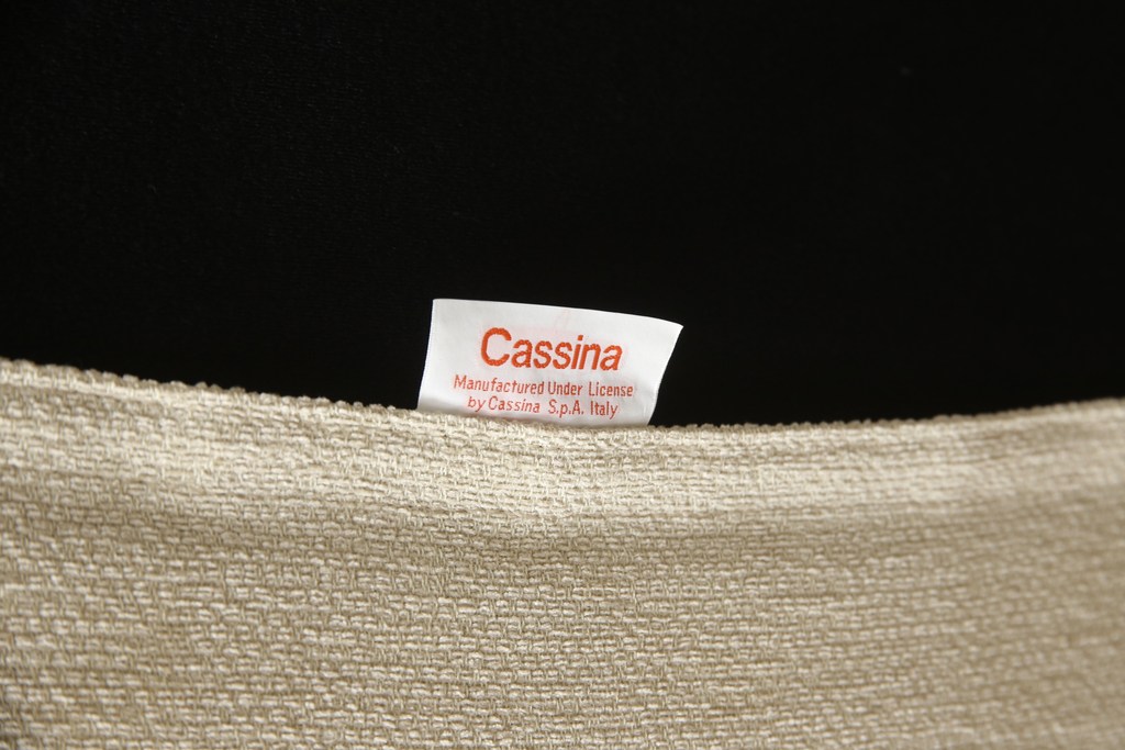 中古　美品　Cassina(カッシーナ)　MET(メット)　ピエロ・リッソーニデザイン　オットマン付き　上質なリラックスタイムを過ごせるシステムソファ(カウチソファ、3人掛けソファ、三人掛け、3P)(定価約135万円)(R-059910)