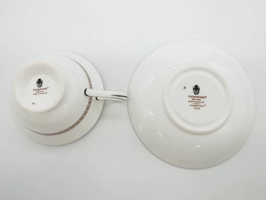 イギリス　WEDGWOOD(ウェッジウッド)　FLORENTINE TURQUOISE(フロレンティーン ターコイズ)　上品な佇まいのティーカップ&ソーサー4客セット(グロテスク文様、フルーツ、果物、ピオニー、C&S、洋食器、英国)(R-081218)