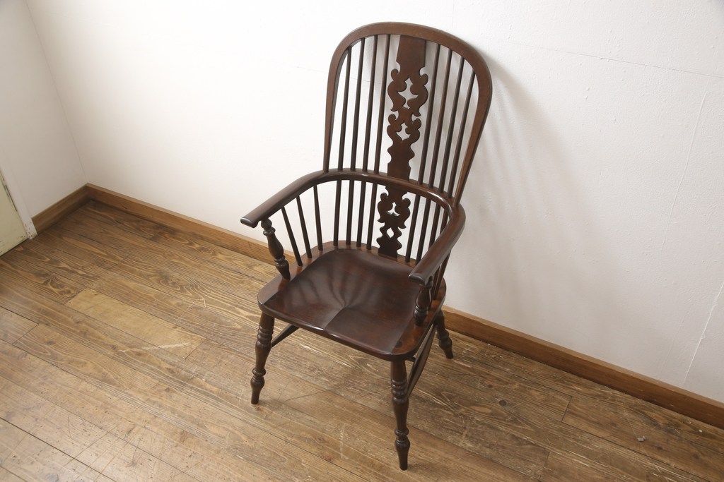 中古　美品　松本民芸家具　#44A型　洋風のクラシカルなデザインが美しいウィンザーチェア(アームチェア、椅子、イス、ウインザーチェア)(定価約18万円)(R-056467)