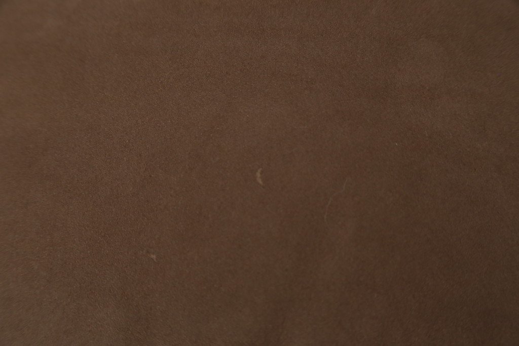 中古　美品　arflex(アルフレックス)　GRAN(グラン)　サイドテーブル付き　レーザーとファブリックの組み合わせがお洒落なクッション付きシステムソファ(本革、カウチソファ、コーナーソファ、ラウンドソファ、アームソファ)(R-068386)