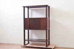 中古美品　横浜ダニエル(daniel)　洗練された佇まいが魅力的なサイドボード(収納棚、戸棚、キャビネット)(R-052190)