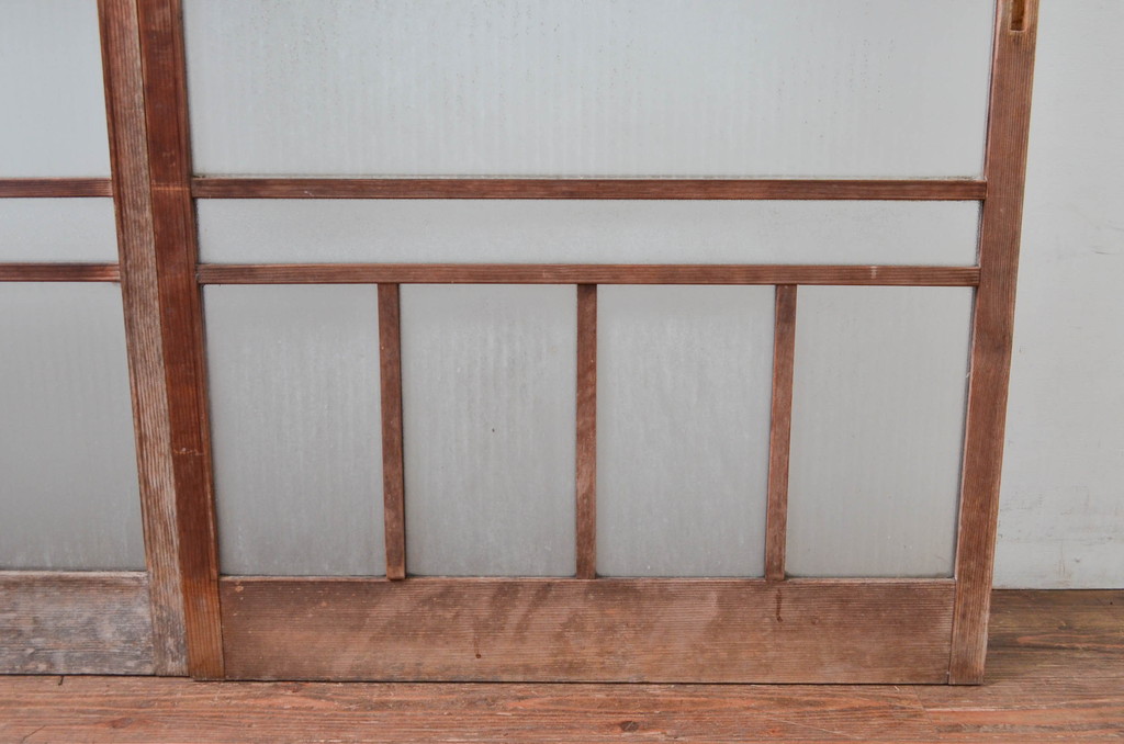 アンティーク建具　デザイングッド!!　レトロな空間作りにおすすめなガラス戸2枚セット(引き戸)(R-080883)