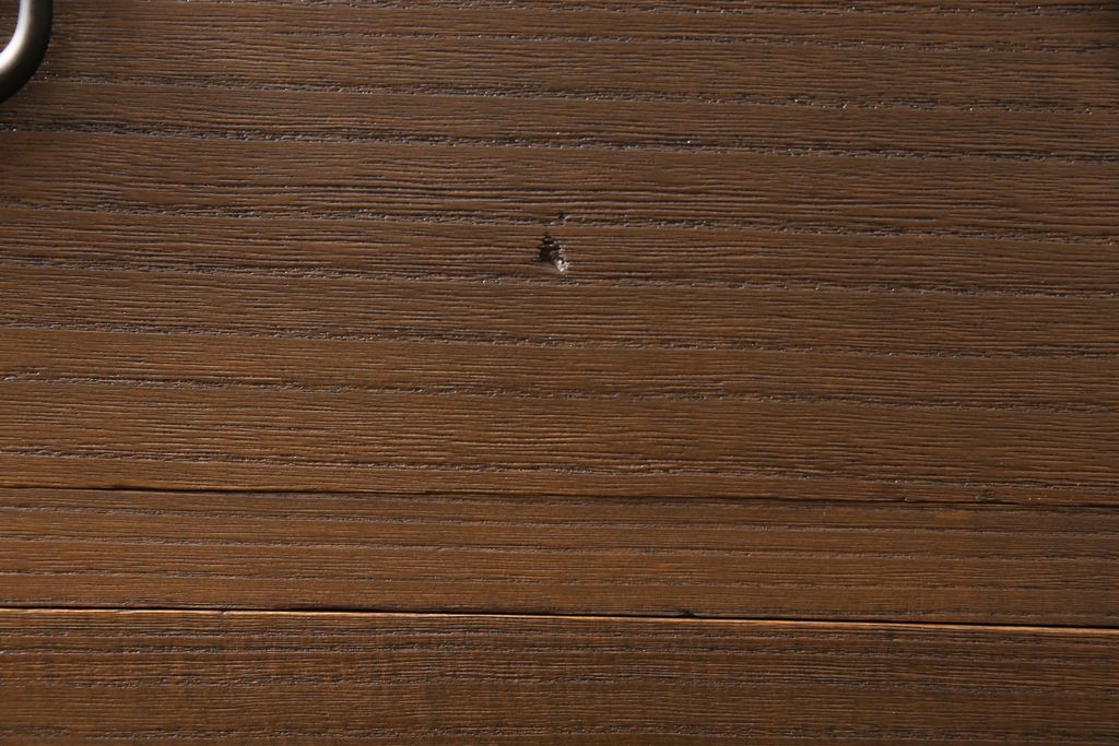 【桐箪笥(桐たんす)リメイク実例】総桐箪笥に高品質リペアを施しました。当店商品を参考に濃いめの着色を施しインテリアとしても楽しめるよう仕上げました。(桐たんす、総桐たんす、時代箪笥、衣装タンス、チェスト、引き出し、和箪笥)