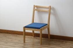 中古　短期展示品　美品　ヤクモ家具製作所　オーク材　シンプルチェア(SC40RO)　クッションタイプ　ナチュラルな風合いが優しい印象のチェア(ダイニングチェア、椅子、イス)(R-069797)