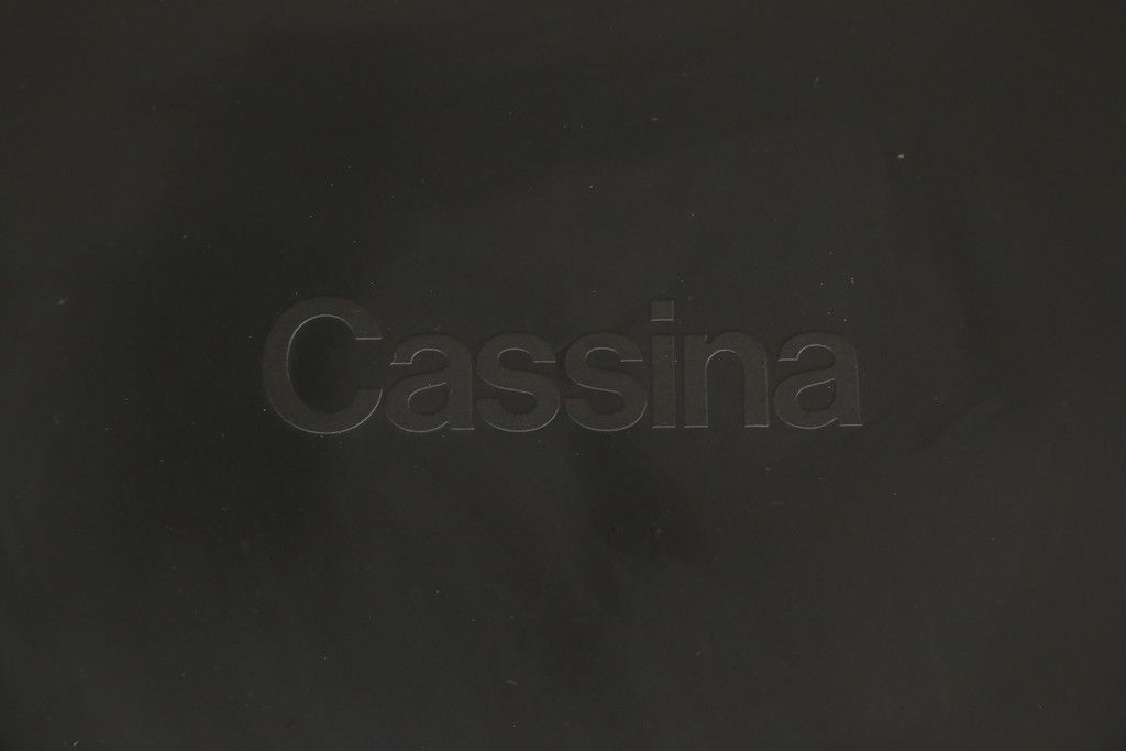 中古　Cassina(カッシーナ)　412　CAB(キャブ)　MARIO BELLINI(マリオベリーニ)　本革(レザー)　シンプルモダンな空間づくりに活躍するアームレスチェア(ダイニングチェア、椅子、イス)(定価約23万7千円)(R-073555)