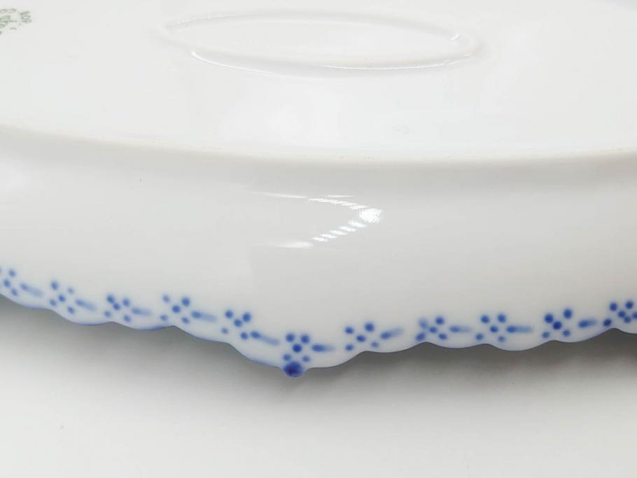 デンマーク　ROYAL COPENHAGEN(ロイヤルコペンハーゲン)　ブルーフルーテッド 　ハーフレース　美しいブルーの縁取りが魅力のボウル&ピックルディッシュセット(プレート、変形皿、中皿、洋食器、北欧)(R-081290)