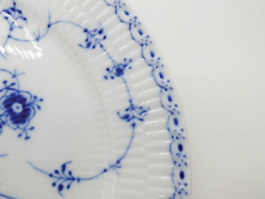 デンマーク　ROYAL COPENHAGEN(ロイヤルコペンハーゲン)　ブルーフルーテッド ハーフレース　約25cm　プレート3枚セット(大皿、洋食器、北欧)(R-081292)