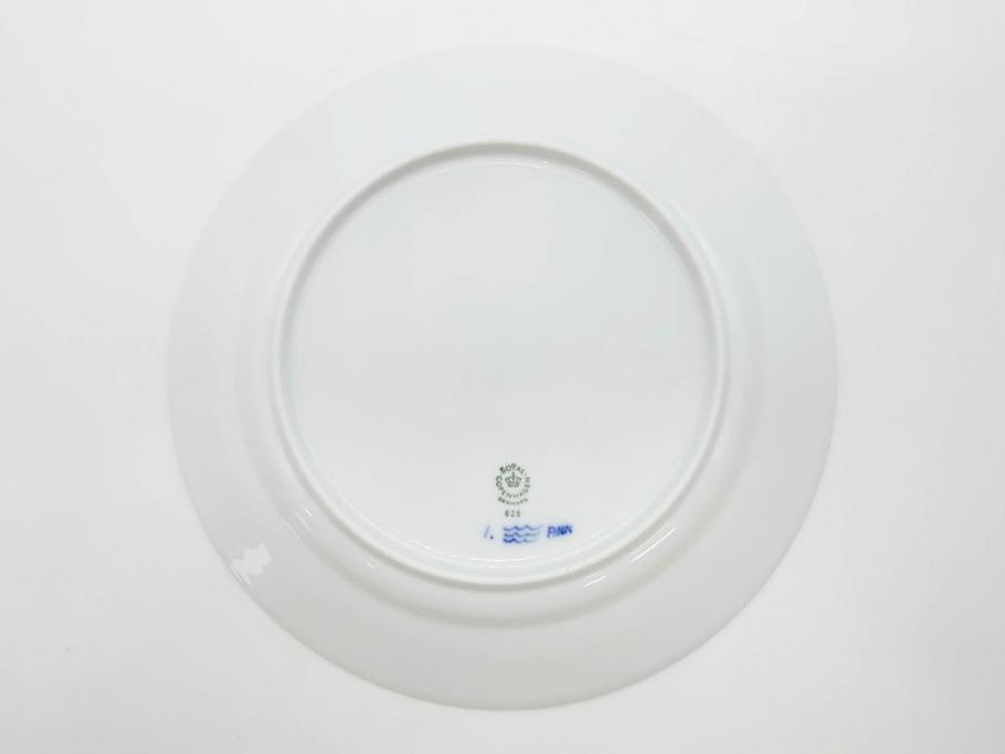 デンマーク　ROYAL COPENHAGEN(ロイヤルコペンハーゲン)　ブルーフルーテッド ハーフレース　約25cm　プレート3枚セット(大皿、洋食器、北欧)(R-081292)