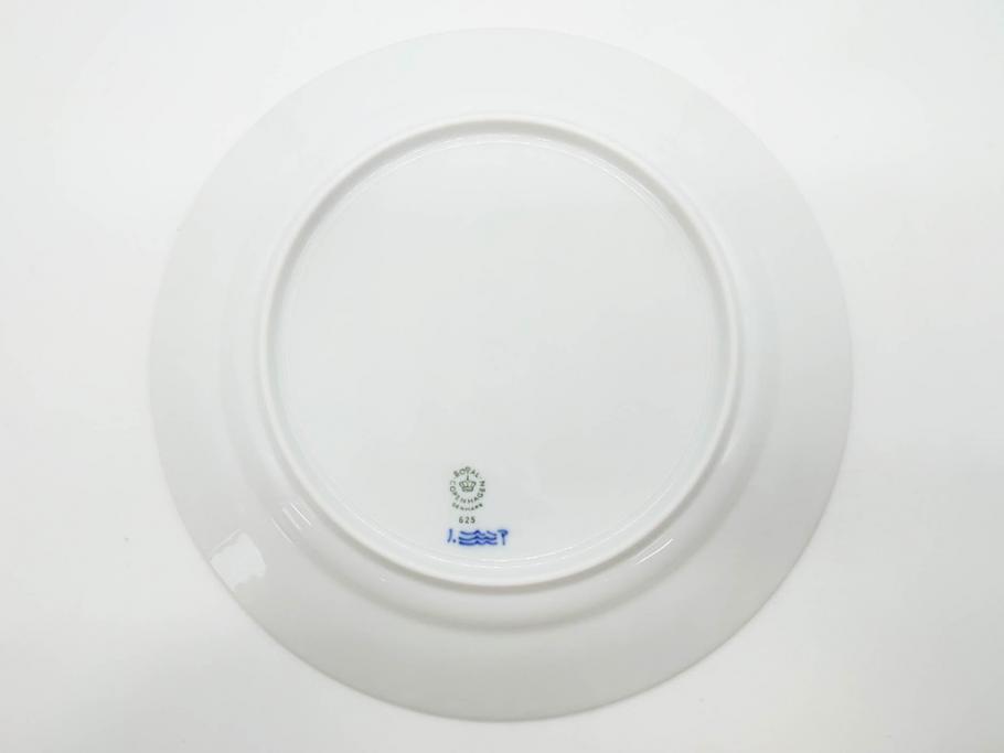 デンマーク　ROYAL COPENHAGEN(ロイヤルコペンハーゲン)　ブルーフルーテッド ハーフレース　約25cm　プレート3枚セット(大皿、洋食器、北欧)(R-081292)