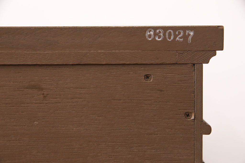 中古　DREXEL HERITAGE(ドレクセルヘリテイジ)　Triune(トライユン)　優雅な佇まいが魅力のクリデンザキャビネット(クレデンザ、サイドボード、リビングボード)(定価約66万円)(R-049003)