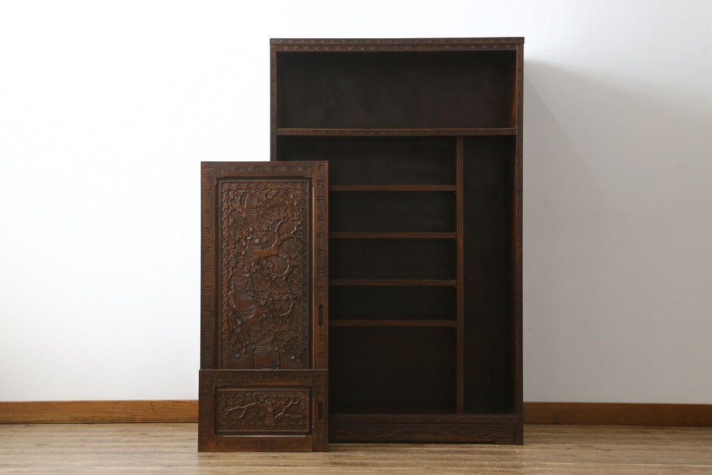 中古　美品　軽井沢彫り　細やかな彫り込みが目を引く下駄箱(シューズボックス、収納棚、戸棚、靴箱、玄関収納)(R-080038)
