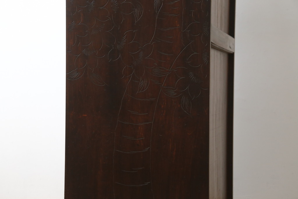 中古　美品　軽井沢彫り　細やかな彫り込みが目を引く下駄箱(シューズボックス、収納棚、戸棚、靴箱、玄関収納)(R-080038)