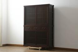 【オーダー注文・受注生産商品】ラフジュ工房オリジナル　引き出し付き　和モダンスタイルにぴったりな縦桟引き戸のサイドボード(収納棚、戸棚)