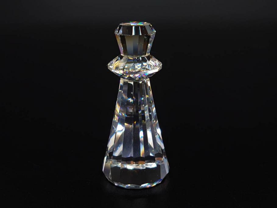 オーストリア　SWAROVSKI(スワロフスキー)　SILVER CRYSTAL(シルバー クリスタル)　チェスセット(チェス盤、駒、ピース、スワン印、ケース付き、外箱付き)(R-081304)