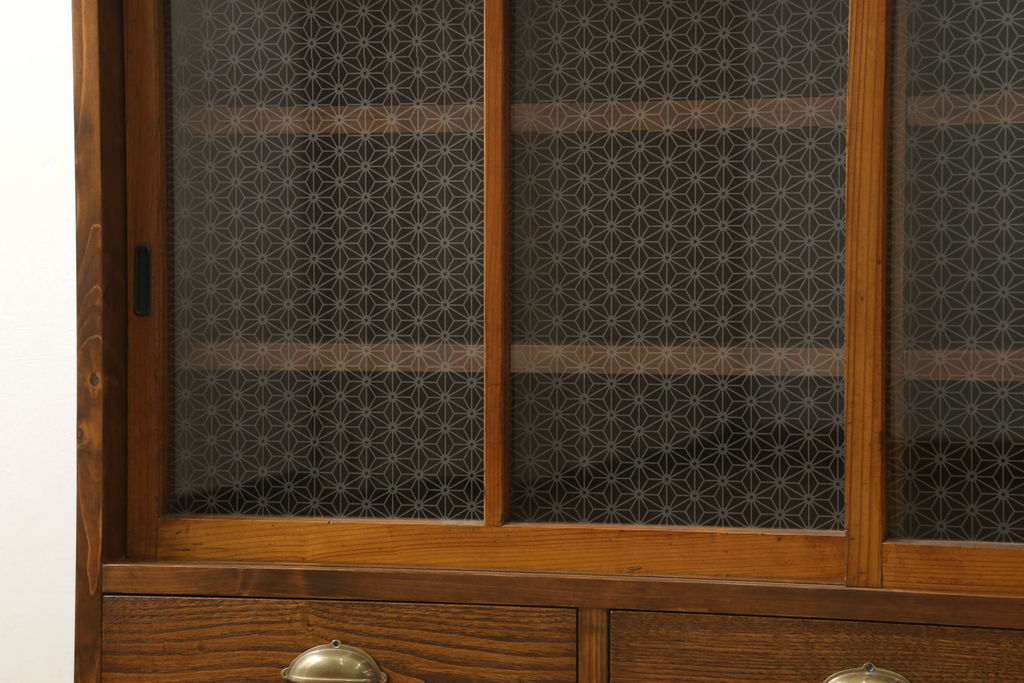 ラフジュ工房オリジナル　古建具リメイク　当店オリジナルの紋様ガラスがレトロな雰囲気を高めるサイドボード(収納棚、戸棚、サイドキャビネット)(R-060345)