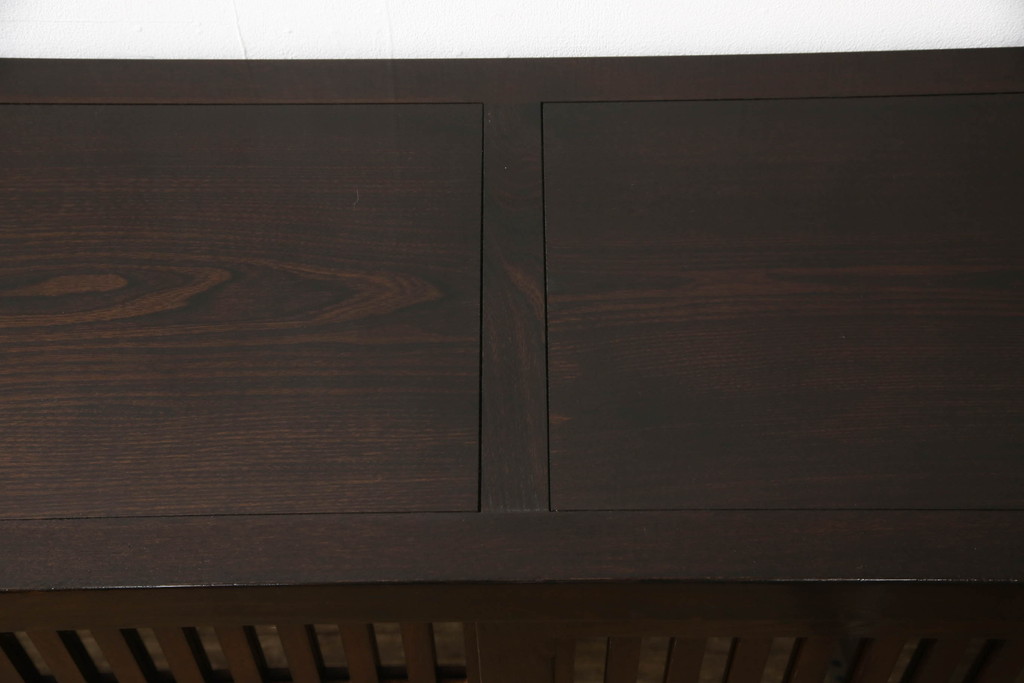 中古　美品　最高級　府中家具　松尾博昭 作　栗材　和の趣あふれる佇まいが魅力的な水屋箪笥サイドボード(食器棚、戸棚、収納棚、キャビネット)(R-063300)