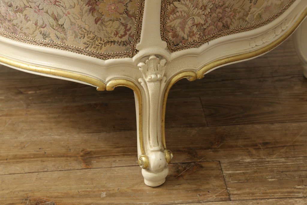 中古　イタリア高級家具　SILIK(シリック)　ロココ調　優雅で上品な空間づくりにぴったりな1人掛けソファ(一人掛けソファ、1P、アームソファ)(定価約60万円)(R-060724)