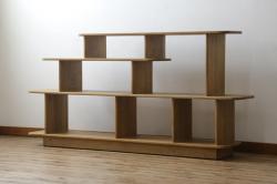中古　希少な絶版品!　ACME Furniture(アクメファニチャー)　POCATELLO　SHELF(ポカテロ　シェルフ)-2018　アシンメトリーなデザインがお洒落な飾り棚(オープンラック、ディスプレイラック、陳列棚、店舗什器)(R-077693)