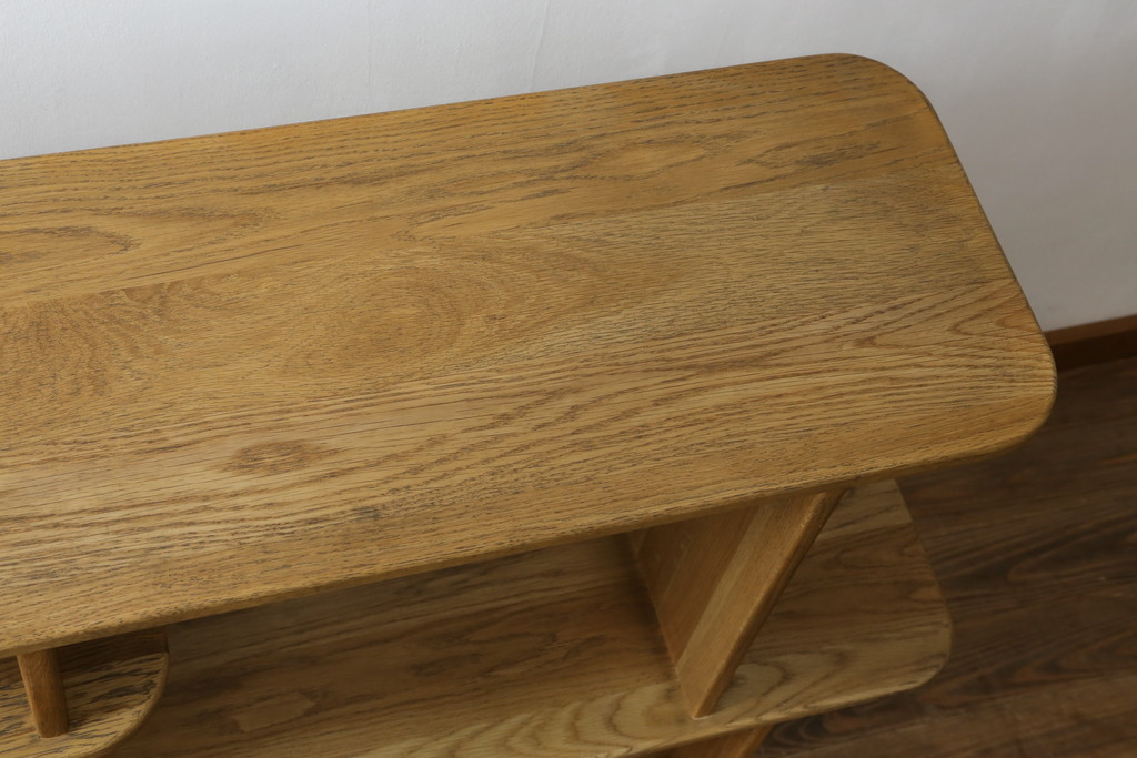 中古　希少な絶版品!　ACME Furniture(アクメファニチャー)　POCATELLO　SHELF(ポカテロ　シェルフ)-2018　アシンメトリーなデザインがお洒落な飾り棚(オープンラック、ディスプレイラック、陳列棚、店舗什器)(R-077693)