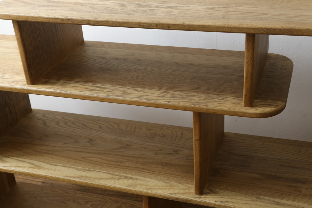 中古　希少な絶版品!　ACME Furniture(アクメファニチャー)　POCATELLO　SHELF(ポカテロ　シェルフ)-2018　アシンメトリーなデザインがお洒落な飾り棚(オープンラック、ディスプレイラック、陳列棚、店舗什器)(R-077693)