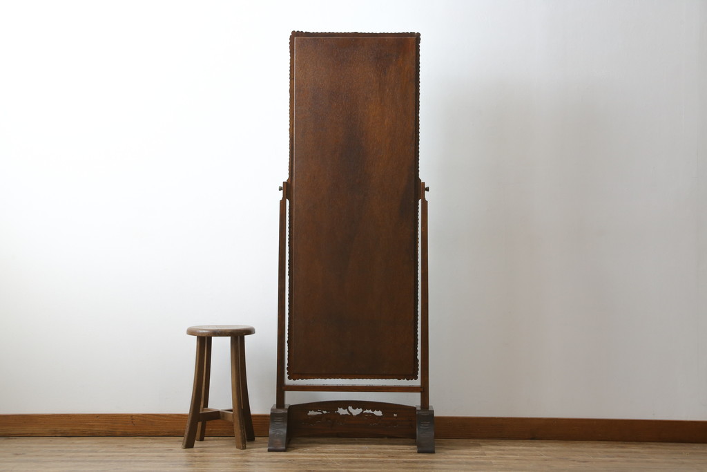 中古　美品　軽井沢彫り　繊細な桜の彫刻が美しい姿見(スタンドミラー、鏡)(R-080037)