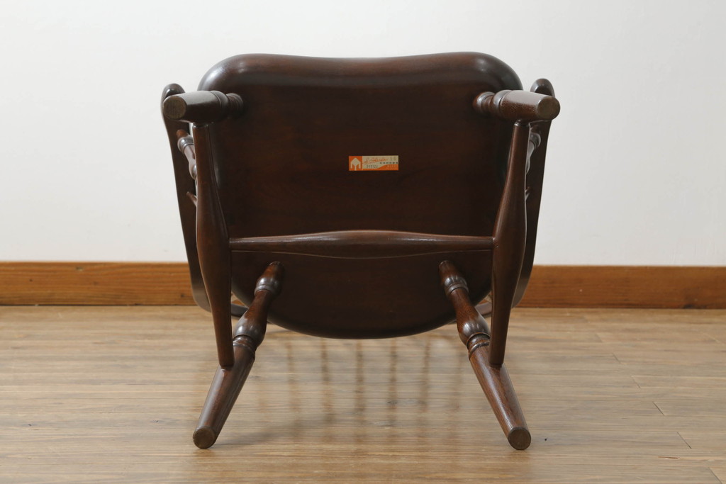 中古　超美品　松本民芸家具　すっきりとしたデザインが魅力のアーチバックアームチェア(椅子、イス、板座チェア、ダイニングチェア、ウインザーチェア、ウィンザーチェア、アームチェア、曲木)(定価約19万円)(R-063808)