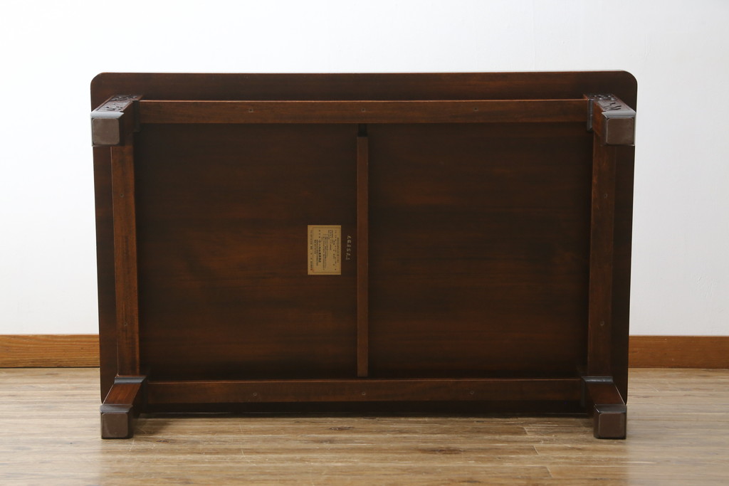 中古　美品　軽井沢彫り　桜の彫りが華やかな座卓(ローテーブル、センターテーブル、リビングテーブル)(R-071138)