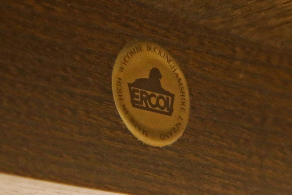 中古　美品　イギリス　ERCOL(アーコール)　シンプルなデザインで飽きのこないダイニングテーブル(食卓、4人掛け)(R-057682)