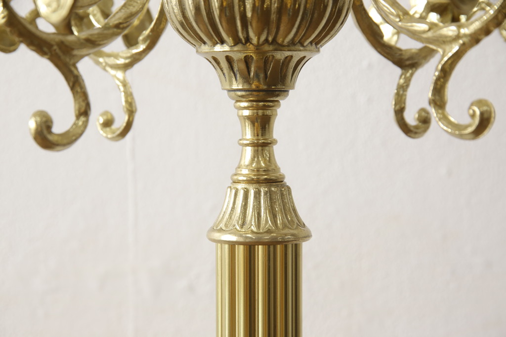 新品未使用　イタリア製　組み立て式　真鍮(しんちゅう)　ゴージャスな装飾が空間に華やぎをもたらすコートハンガー(ポールハンガー、ホールハンガー、帽子掛け、店舗什器)(定価約5万円)(R-064843)