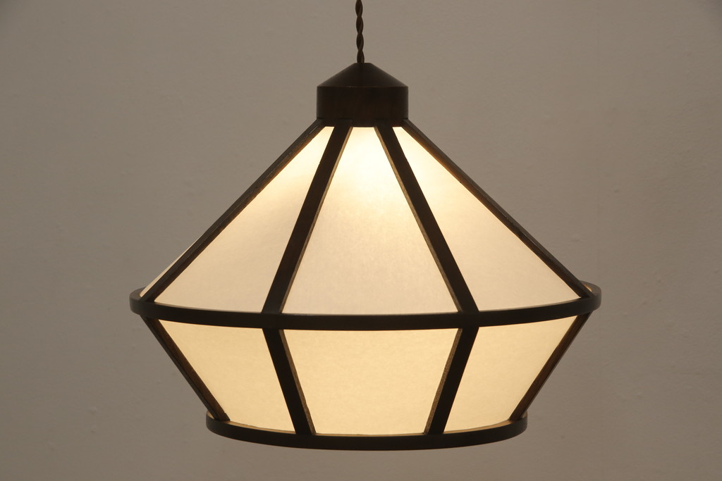 ビンテージ照明　和モダンな空間のアクセントになる木製照明(吊り下げ照明、天井照明、ペンダントライト、ヴィンテージ)(R-057295)