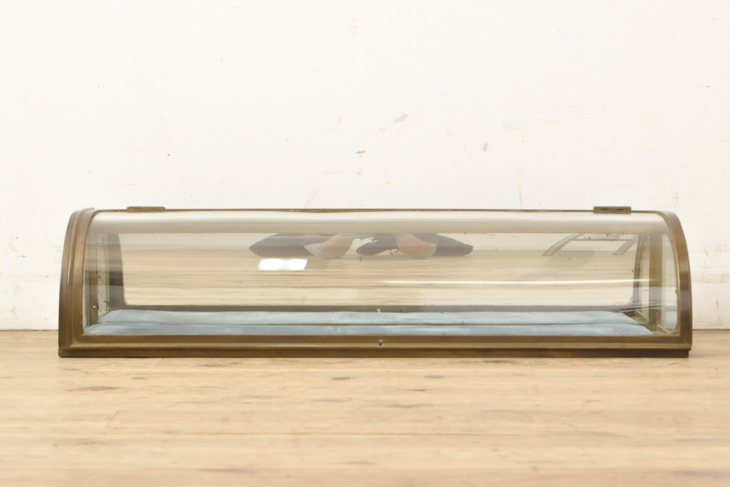 フランスアンティーク　真鍮枠がおしゃれなRガラス卓上ショーケース(ガラスケース、店舗什器)(R-057257)