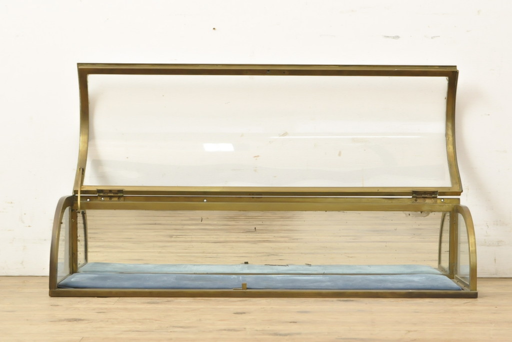 フランスアンティーク　真鍮枠がおしゃれなRガラス卓上ショーケース(ガラスケース、店舗什器)(R-057257)