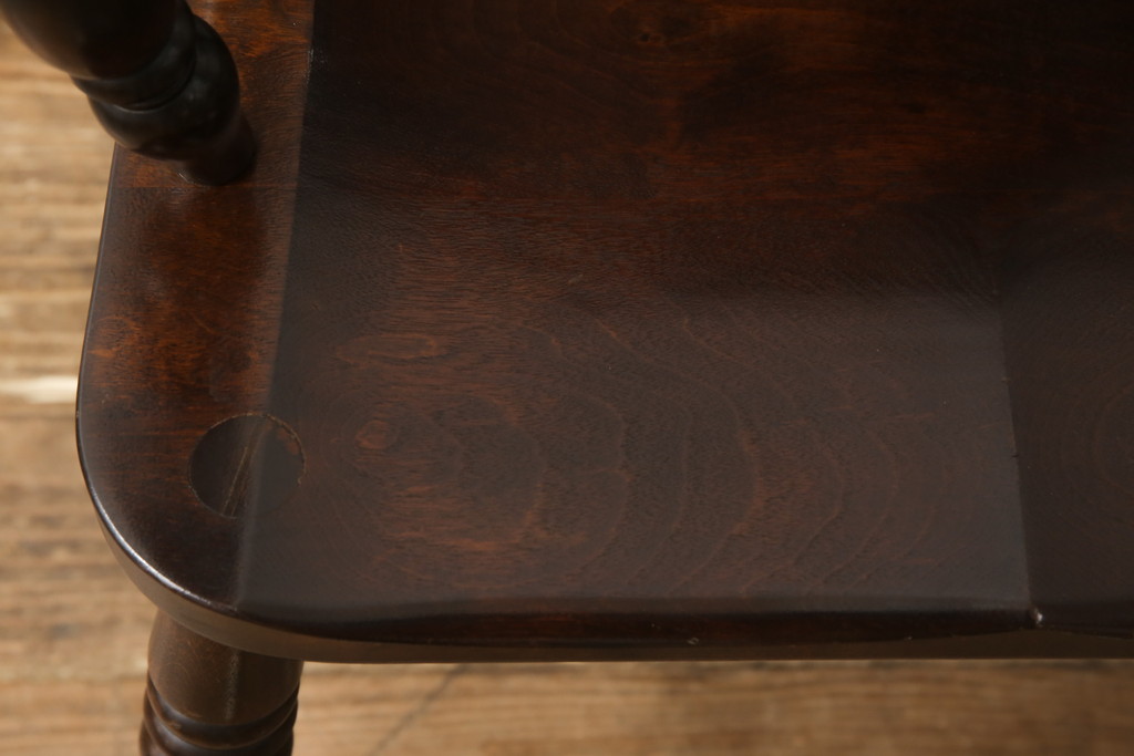 中古　美品　松本民芸家具　#44A型　洋風のクラシカルなデザインが美しいウィンザーチェア(アームチェア、椅子、イス、ウインザーチェア)(定価約18万円)(R-056465)