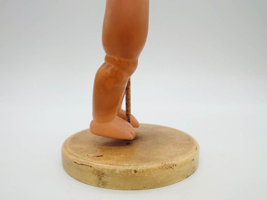 不二家　マスダヤ　木製台座　高さ 約38cm　レトロな雰囲気のペコちゃん人形(着せ替え、首振り、増田屋、玩具)(R-081350)