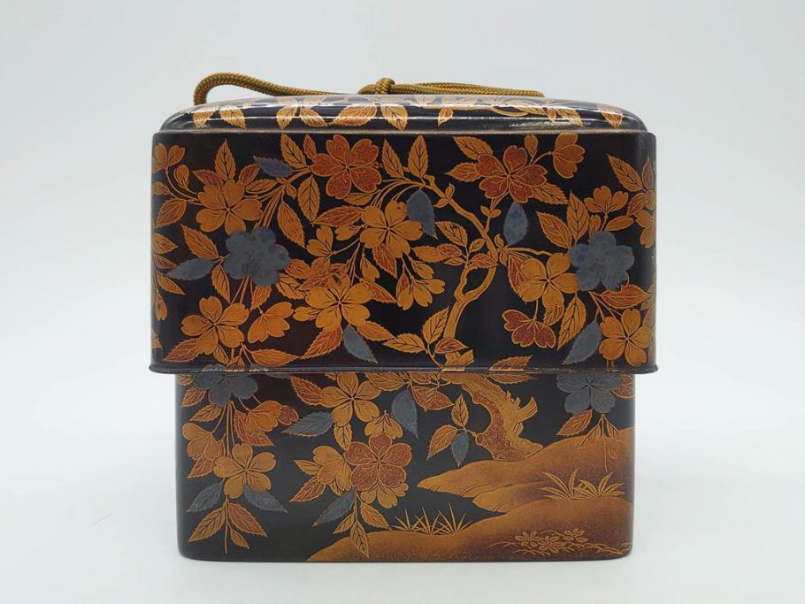 明治期　時代物　蒔絵　漆器　優美で上品な雰囲気の手箱(桜?、花、金彩、木製、漆芸、漆器、文箱、収納箱、手許箱、紐付き)(R-081352)