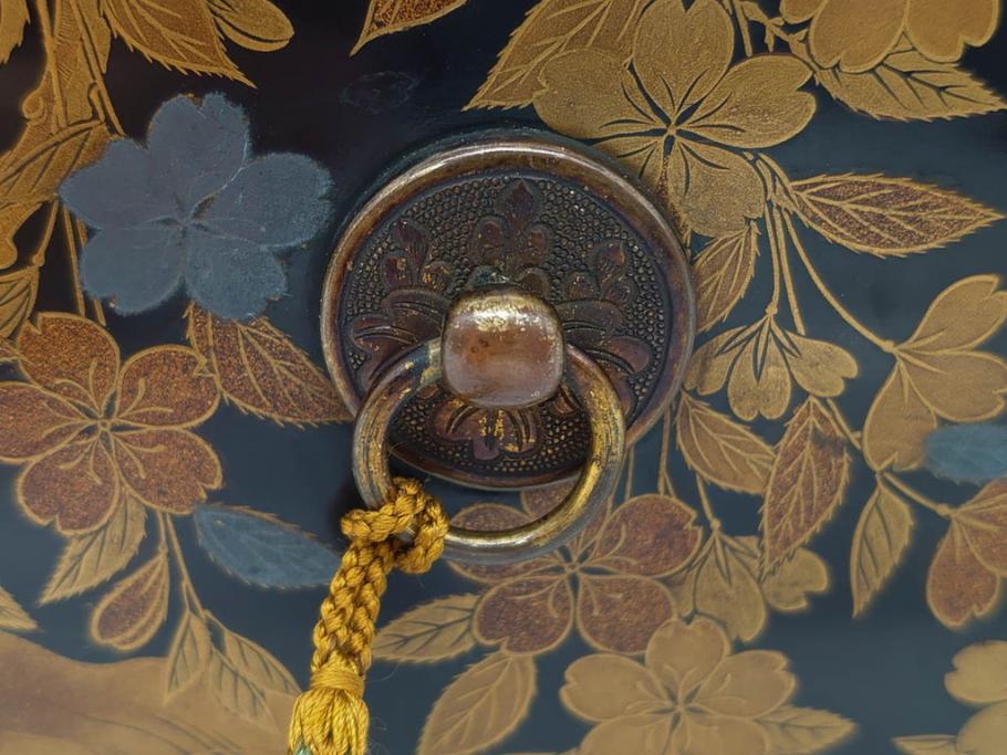 明治期　時代物　蒔絵　漆器　優美で上品な雰囲気の手箱(桜?、花、金彩、木製、漆芸、漆器、文箱、収納箱、手許箱、紐付き)(R-081352)