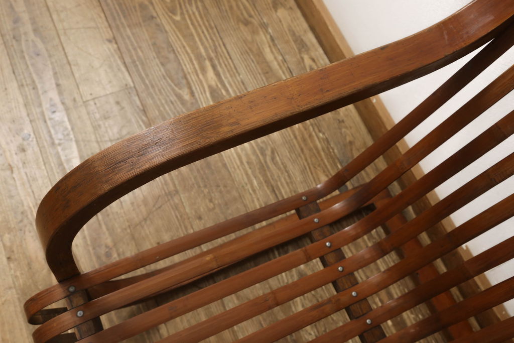 和製アンティーク　竹興社　城所右文次　オリジナル　Bamboo Chair　滑らかな曲線のデザインが目を惹くバンブーチェア(アームチェア、安楽椅子、ディスプレイ)(R-060451)