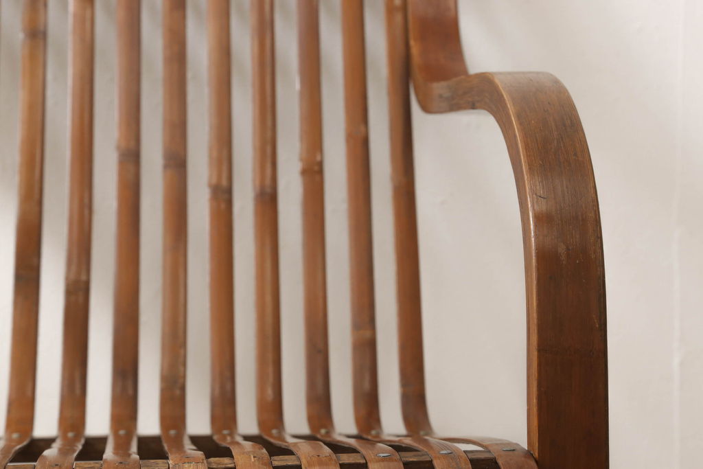 和製アンティーク　竹興社　城所右文次　オリジナル　Bamboo Chair　滑らかな曲線のデザインが目を惹くバンブーチェア(アームチェア、安楽椅子、ディスプレイ)(R-060451)