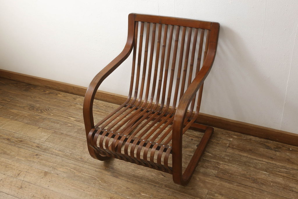 和製アンティーク　竹興社　城所右文次　オリジナル　Bamboo Chair　滑らかな曲線のデザインが目を惹くバンブーチェア(アームチェア、安楽椅子、ディスプレイ)(R-060452)
