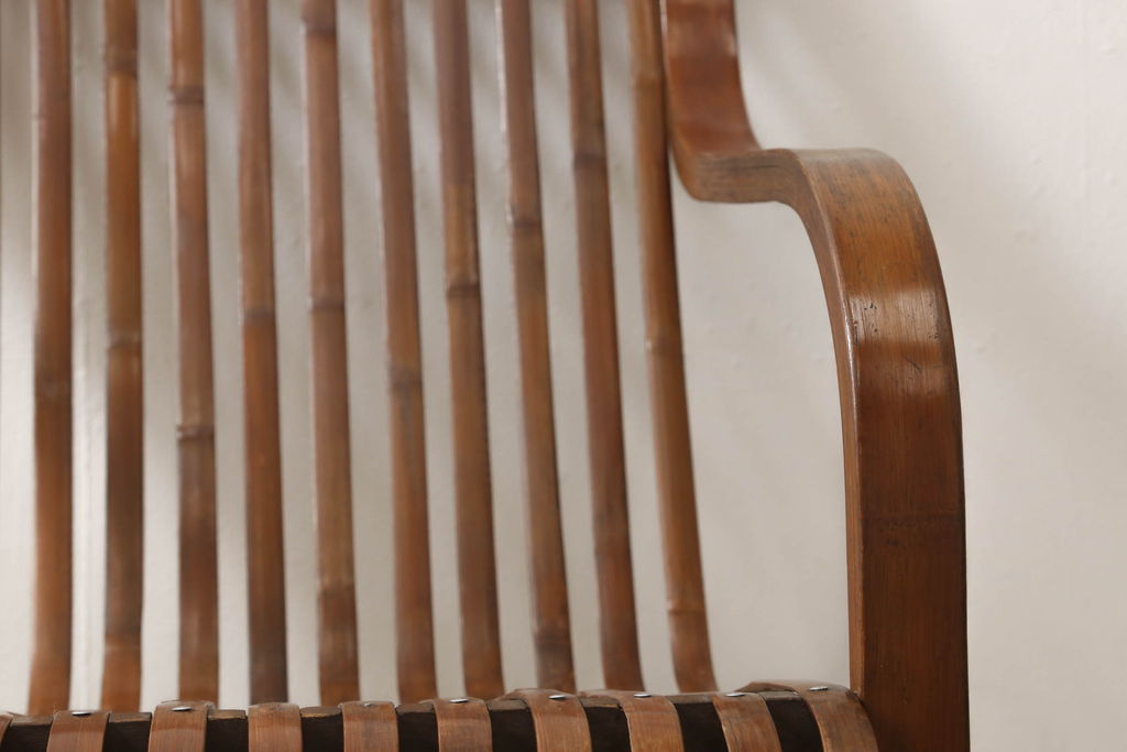 和製アンティーク　竹興社　城所右文次　オリジナル　Bamboo Chair　滑らかな曲線のデザインが目を惹くバンブーチェア(アームチェア、安楽椅子、ディスプレイ)(R-060452)