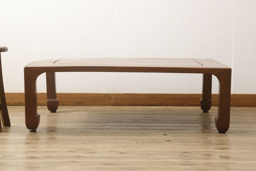 和製アンティーク　総ケヤキ材を使用した、シンプルで上品な佇まいが魅力の座卓(ローテーブル)(R-047638)