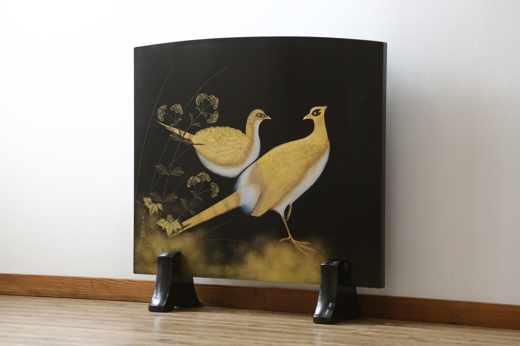 和製ビンテージ　輪島塗り　日展作家　加治武　キジ(雉)のつがいを描いた美しい蒔絵が目を引く衝立て(パーテーション、衝い立て、つい立て、間仕切り、ディスプレイ、ヴィンテージ)(R-079496)