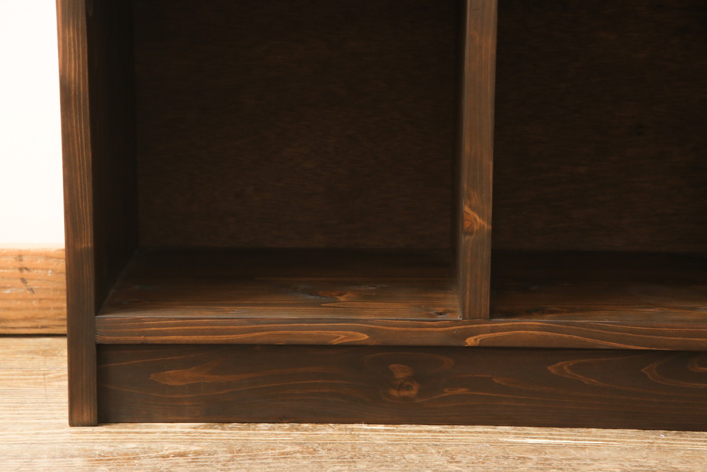 ラフジュ工房オリジナル　見せる収納でインテリアをさらに盛り上げるマス目棚(ロッカー、収納棚、本棚、飾り棚、オープンラック)(R-057436)