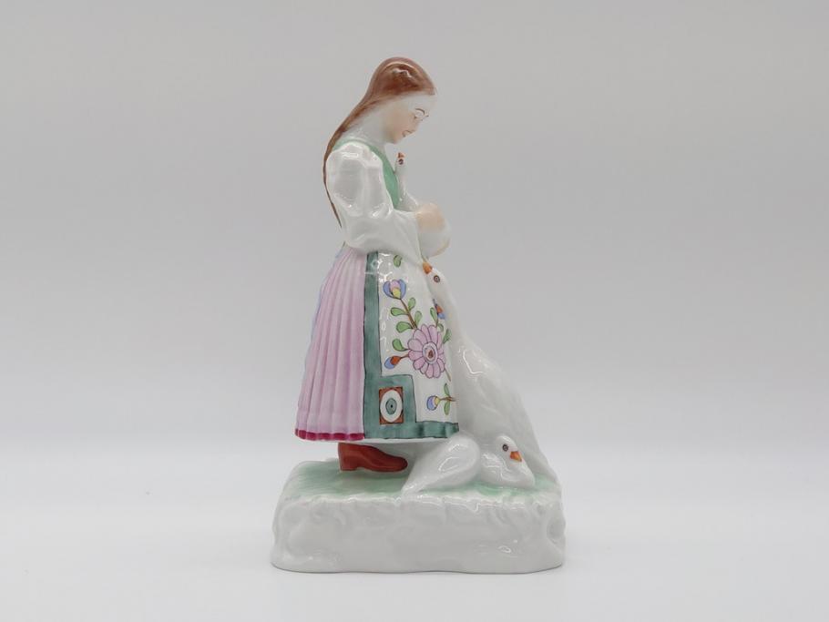 ハンガリー　ヘレンド(HEREND)　女の子とガチョウのフィギュリン(少女、フィギュア、置物、置きもの、西洋陶磁器、人形、飾り物、飾り、ディスプレイ雑貨)(R-061067)